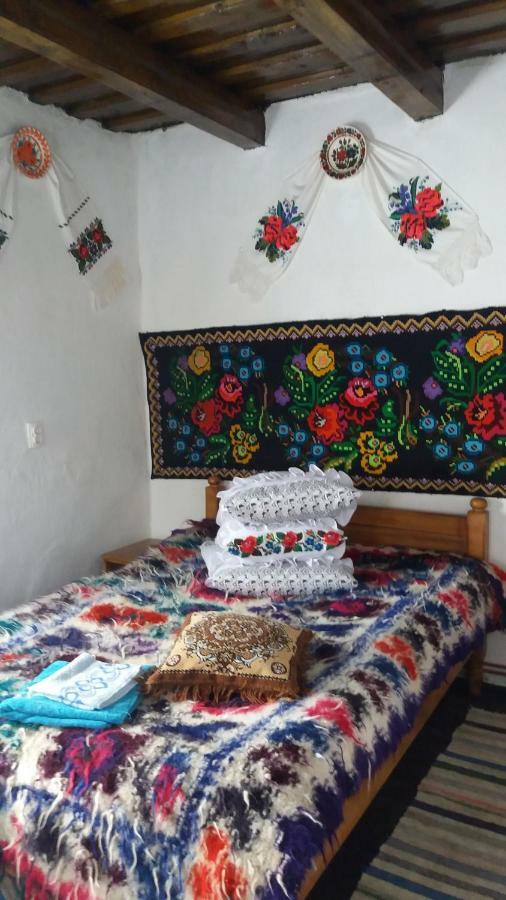 Complex Traditional Casuta Bunicilor-Breb Luaran gambar